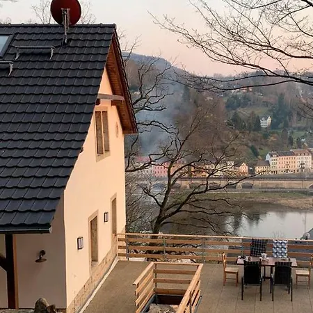 Luxusboofe - Am Lilienstein Apartment *