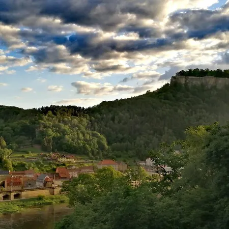 Luxusboofe - Am Lilienstein * Königstein