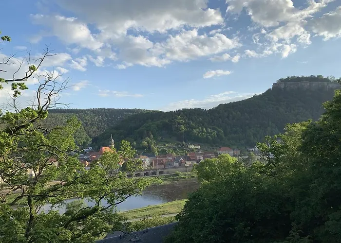 Luxusboofe - Am Lilienstein Apartment